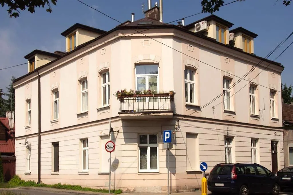 O & O Studio-1